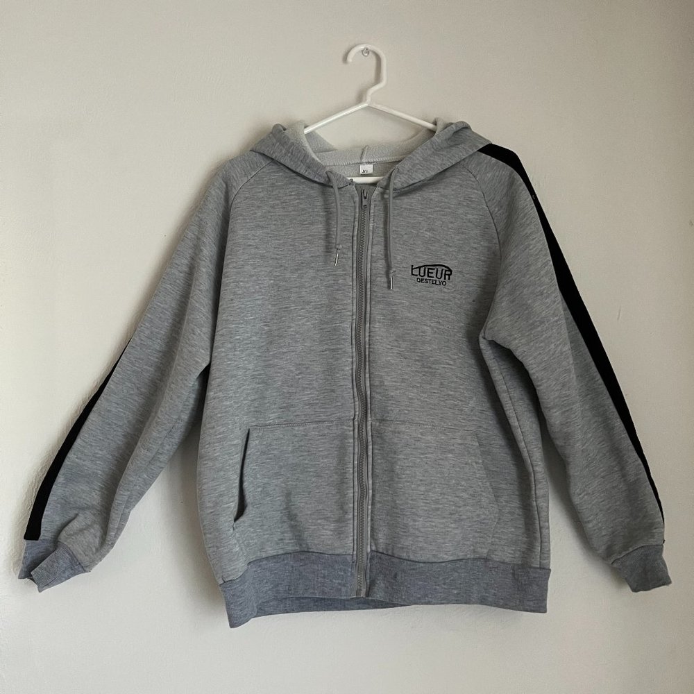 Fleece lined gray Hoodie